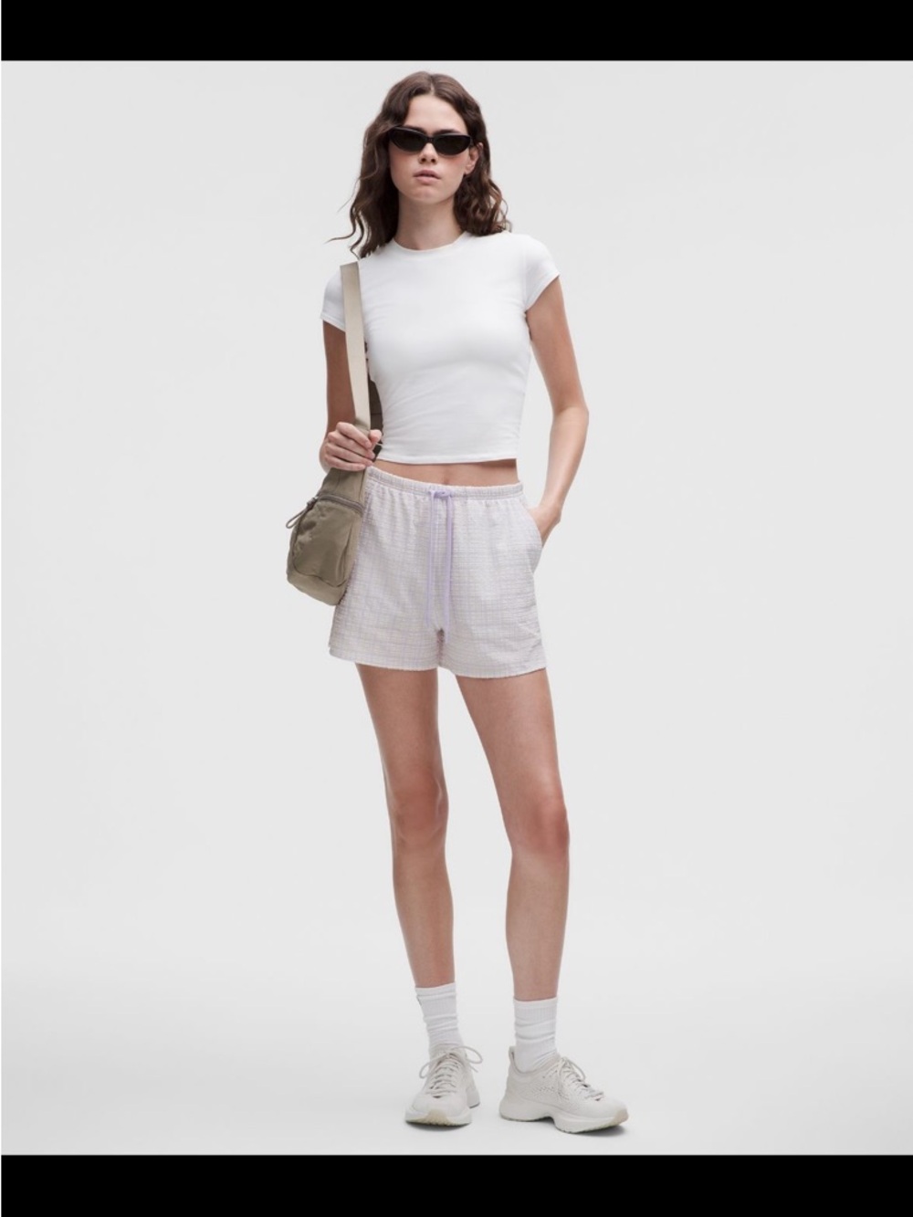 Lululemon Seersucker mid rise shorts 3”